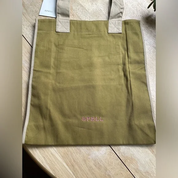 Spell Foxglove Olive Floral Embroidered Tote NWT - Picture 3 of 8